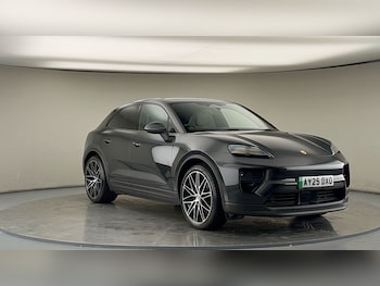 Used Porsche Macan 2025 for sale - 76536435: Photo