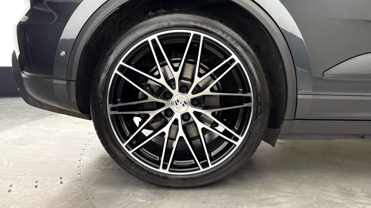 Used Porsche Macan 2025 for sale - 76536435: Photo 20