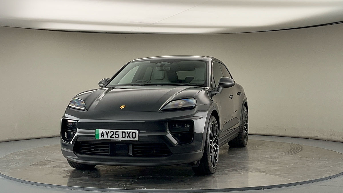 Used Porsche Macan 2025 for sale - 76536435: Photo 62