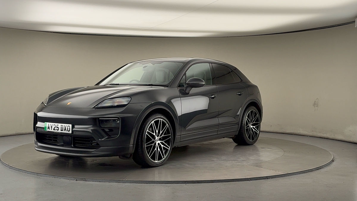 Used Porsche Macan 2025 for sale - 76536435: Photo 63