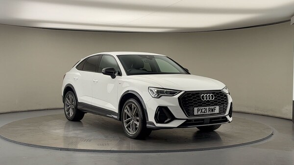Used Audi Q3 2021 for sale - 76197999: Photo 1