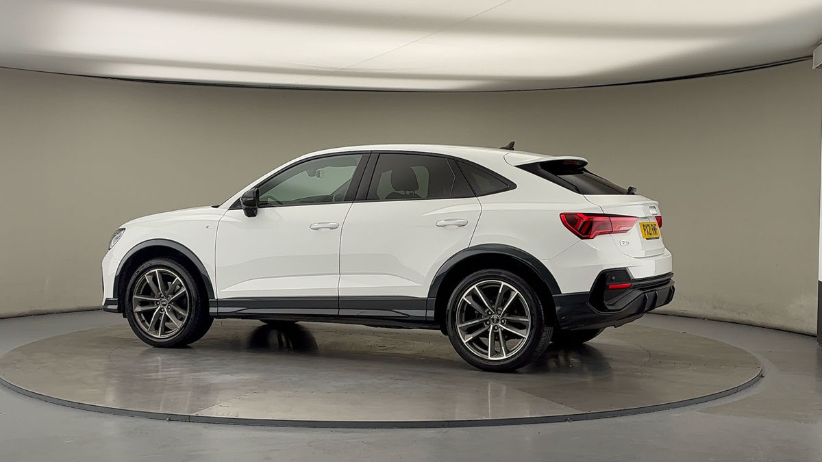 Used Audi Q3 2021 for sale - 76197999: Photo 26