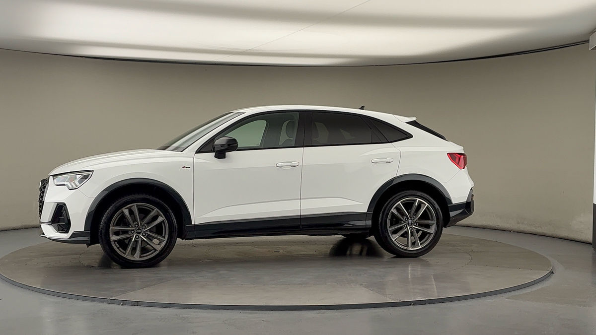 Used Audi Q3 2021 for sale - 76197999: Photo 28