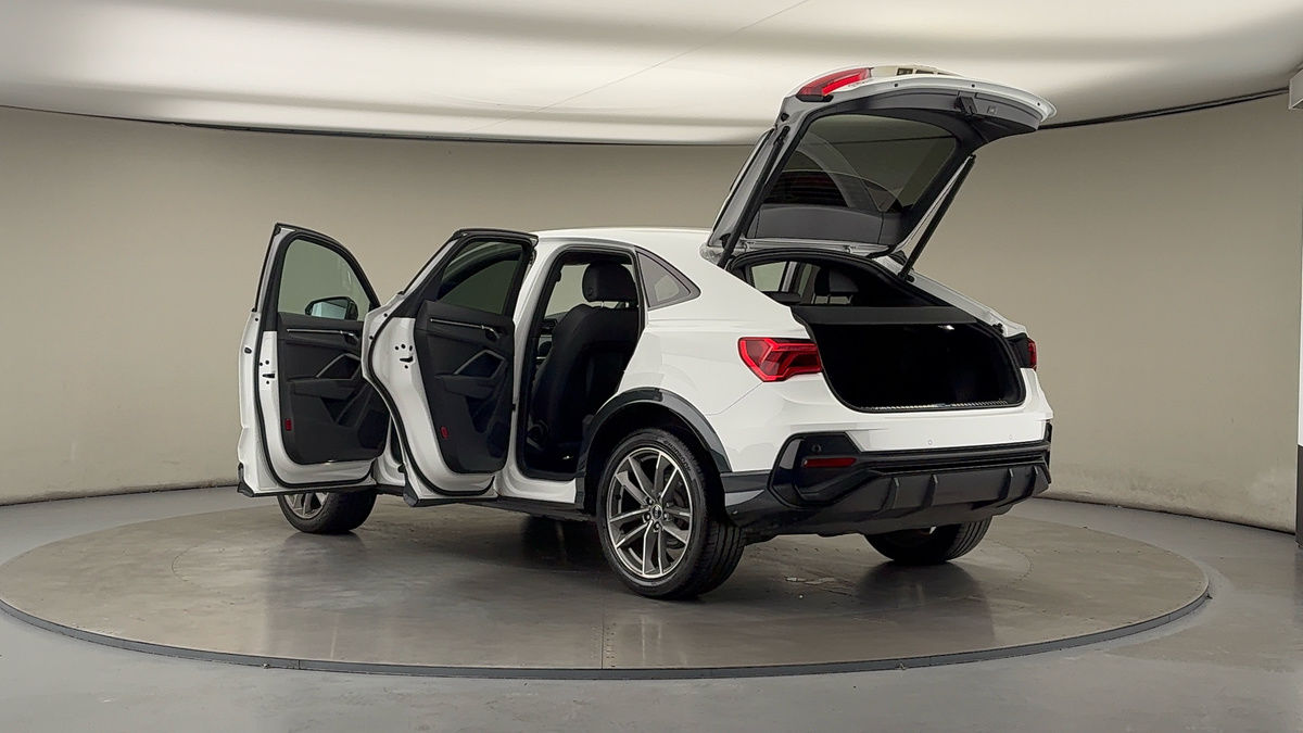 Used Audi Q3 2021 for sale - 76197999: Photo 43