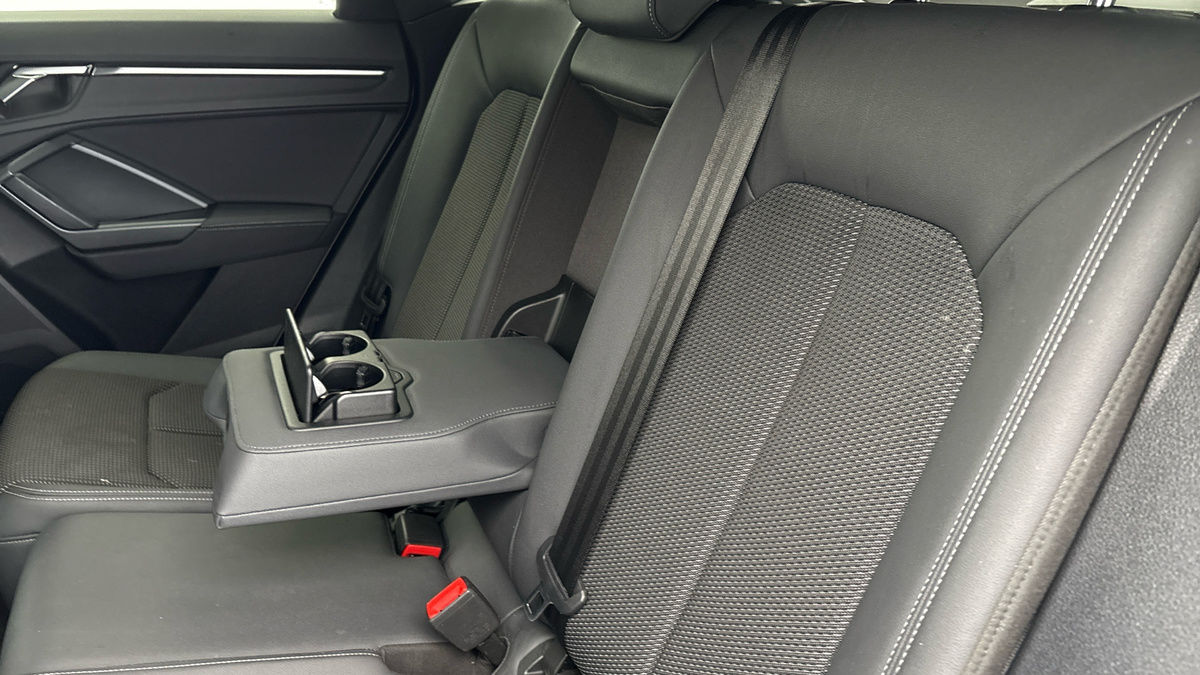 Used Audi Q3 2021 for sale - 76197999: Photo 9