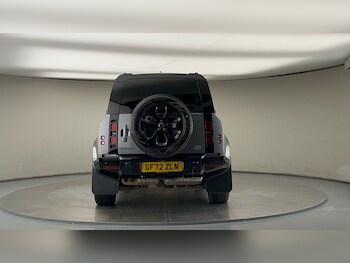 Used Land Rover Defender 110 2022 for sale - 75897751: Photo
