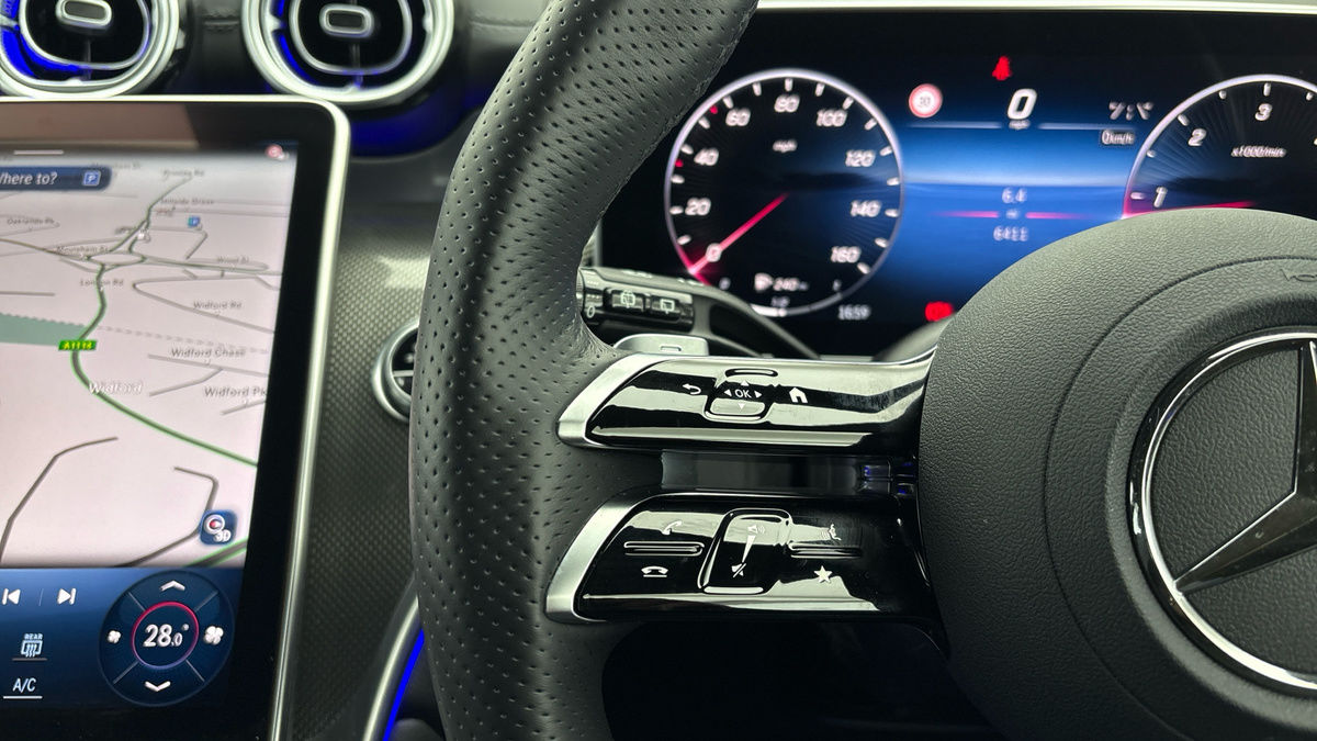 Used Mercedes-Benz GLC 2024 for sale - 78213278: Photo 13