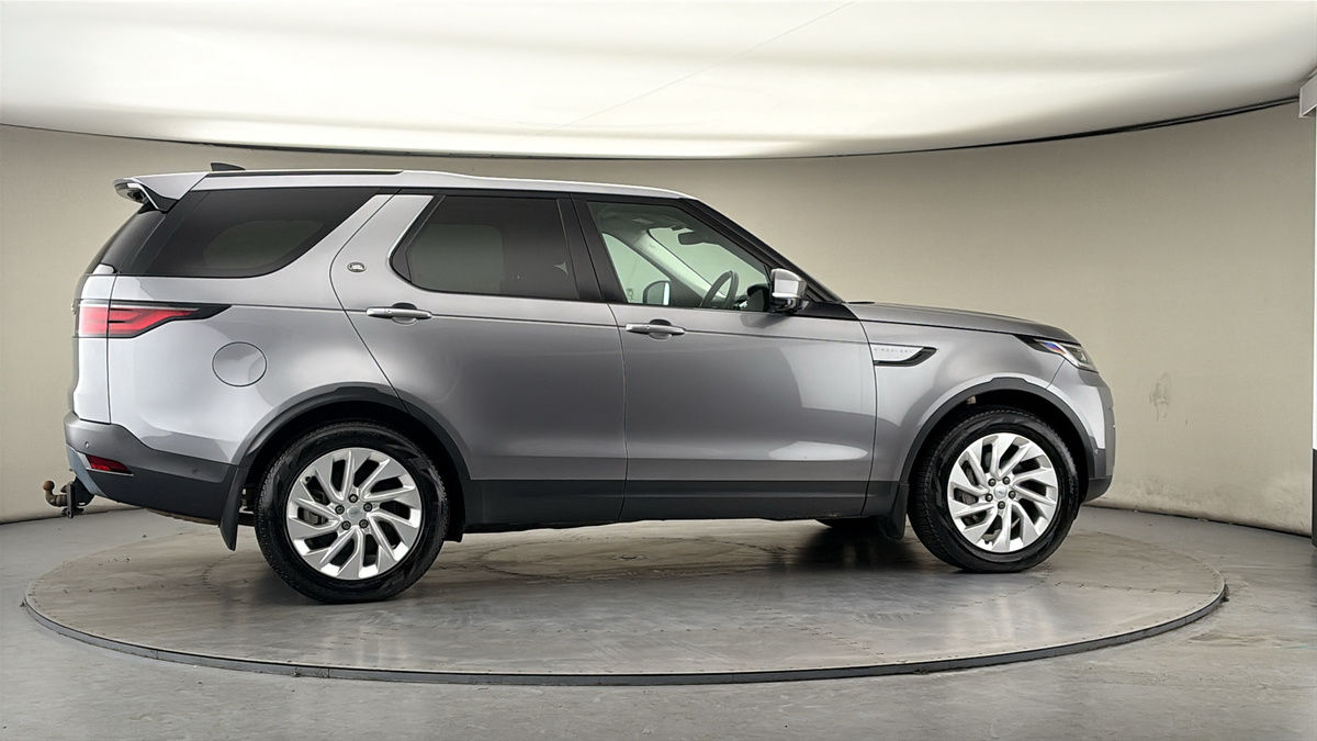 Used Land Rover Discovery 2022 for sale - 77836688: Photo 38
