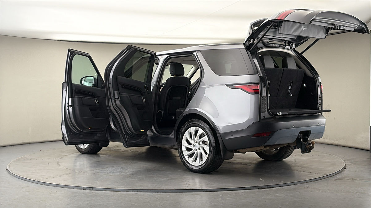 Used Land Rover Discovery 2022 for sale - 77836688: Photo 44