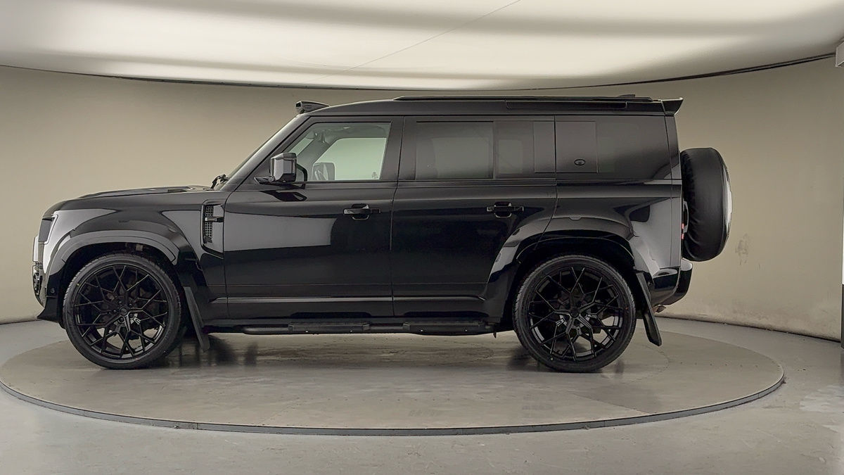 Used Land Rover Defender 110 2022 for sale - 76950911: Photo 15