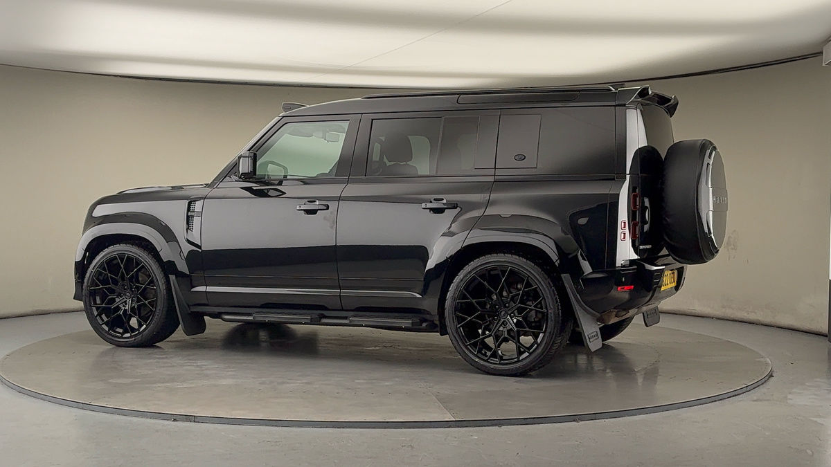 Used Land Rover Defender 110 2022 for sale - 76950911: Photo 31