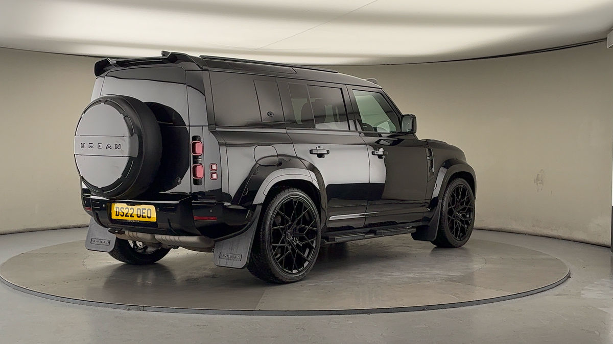 Used Land Rover Defender 110 2022 for sale - 76950911: Photo 44