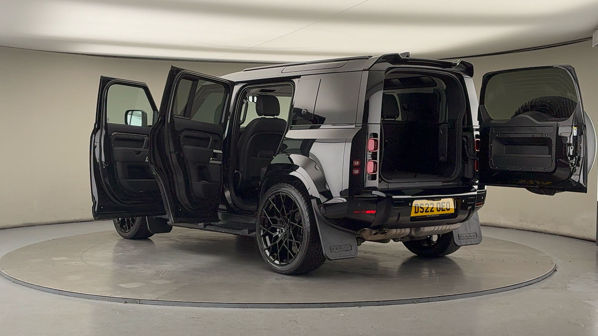 Used Land Rover Defender 110 2022 for sale - 76950911: Photo 48