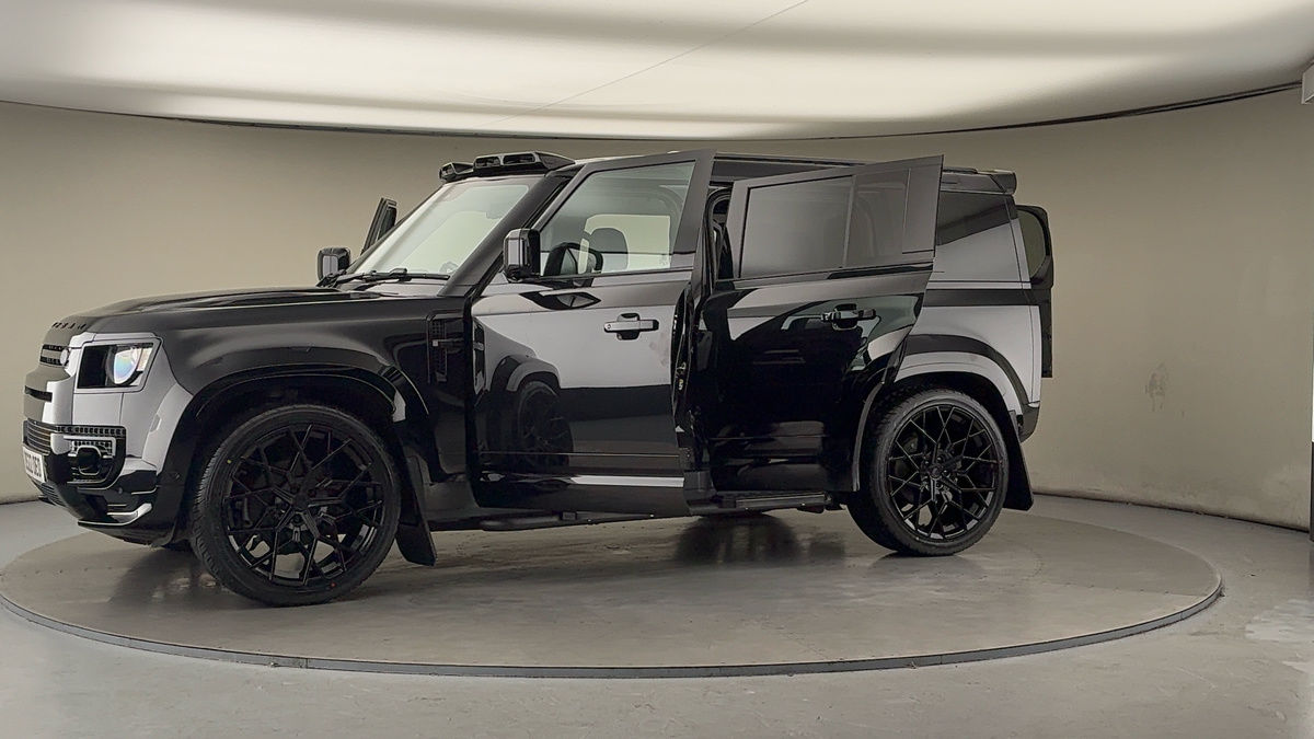 Used Land Rover Defender 110 2022 for sale - 76950911: Photo 53