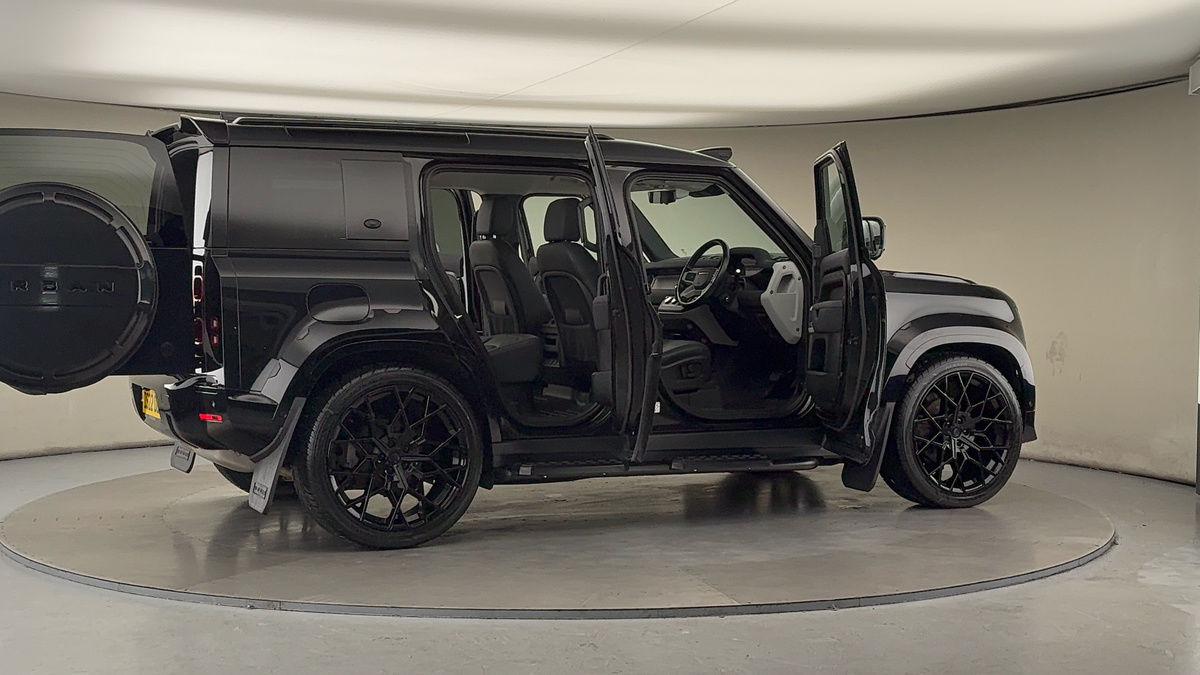 Used Land Rover Defender 110 2022 for sale - 76950911: Photo 62