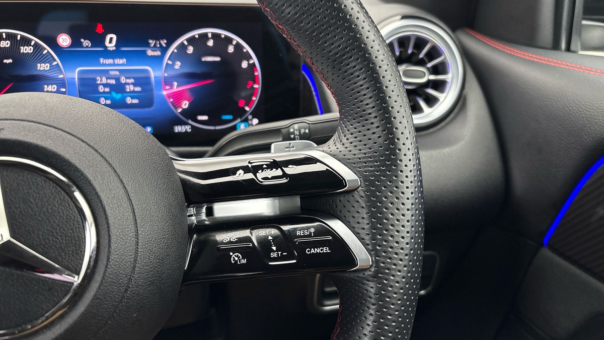 Used Mercedes-Benz GLB 2025 for sale - 76570846: Photo 14