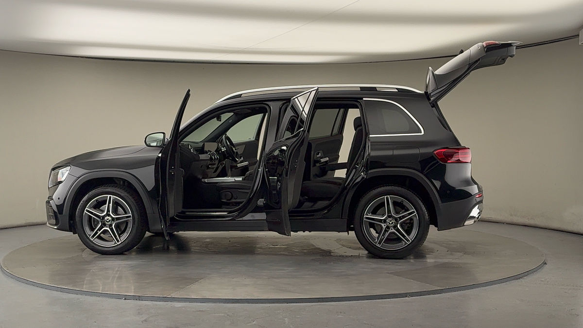 Used Mercedes-Benz GLB 2025 for sale - 76570846: Photo 48