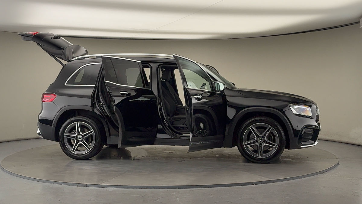 Used Mercedes-Benz GLB 2025 for sale - 76570846: Photo 57