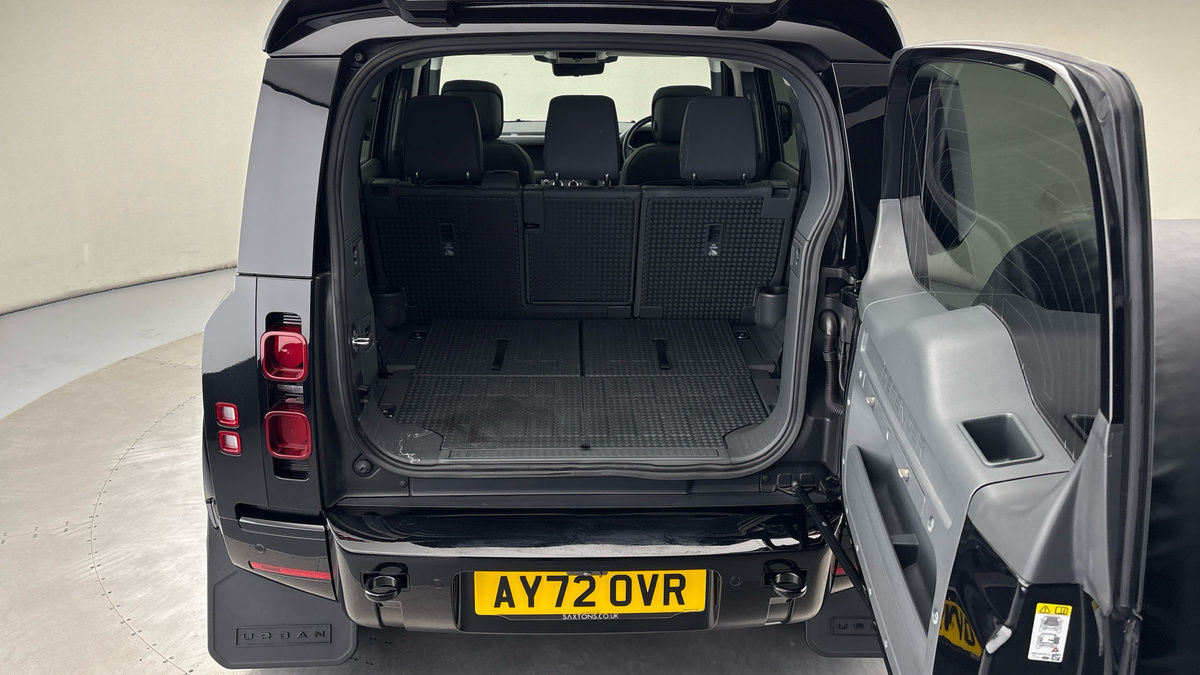Used Land Rover Defender 110 2022 for sale - 76570847: Photo 11