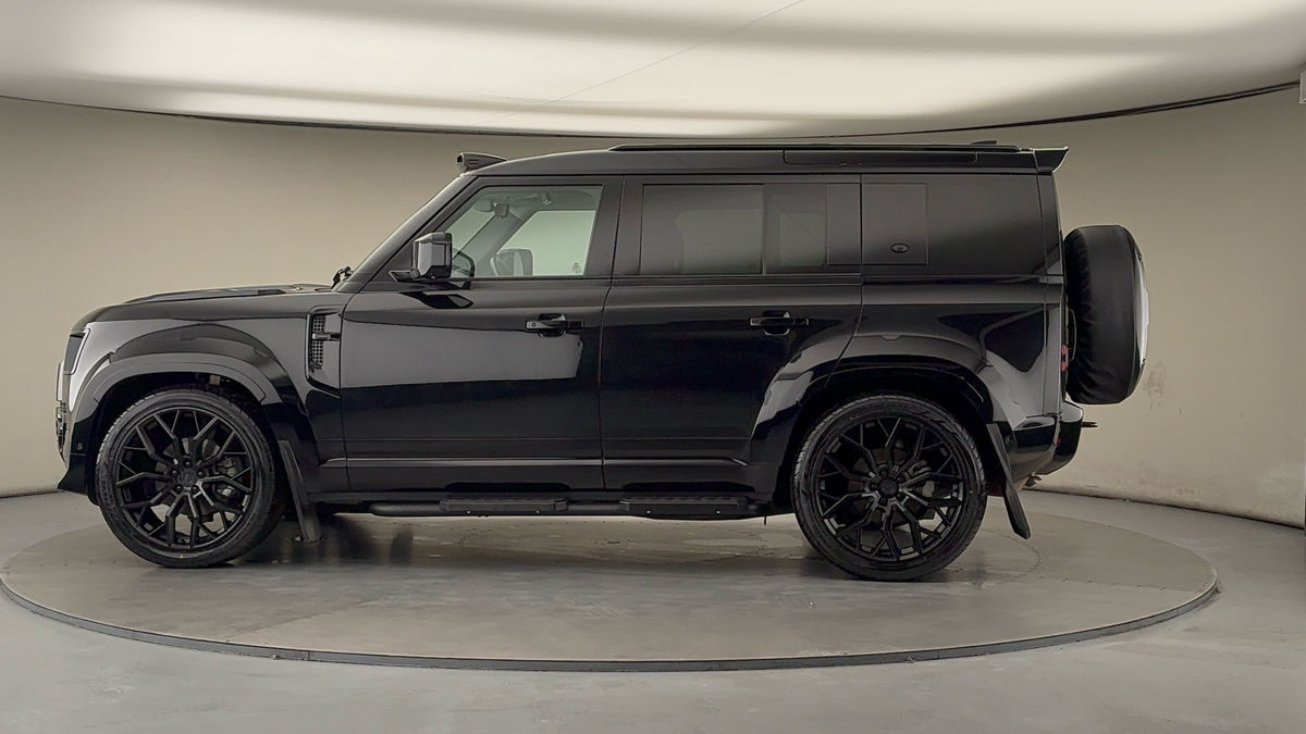 Used Land Rover Defender 110 2022 for sale - 76570847: Photo 33
