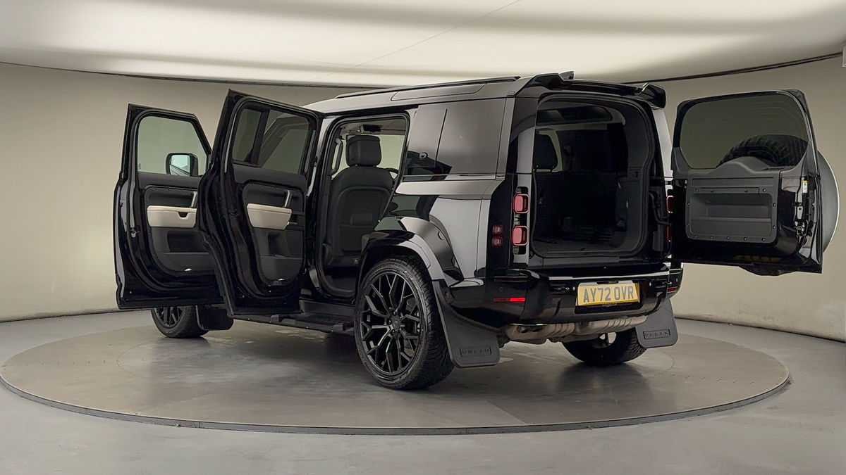 Used Land Rover Defender 110 2022 for sale - 76570847: Photo 49