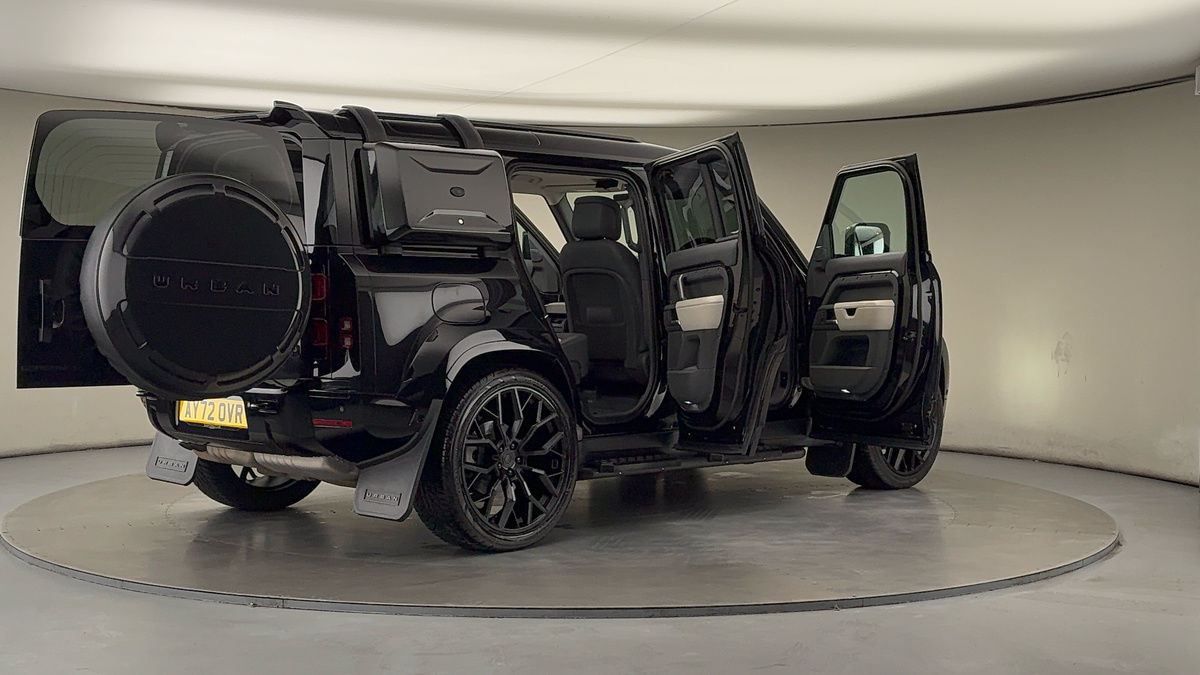 Used Land Rover Defender 110 2022 for sale - 76570847: Photo 64