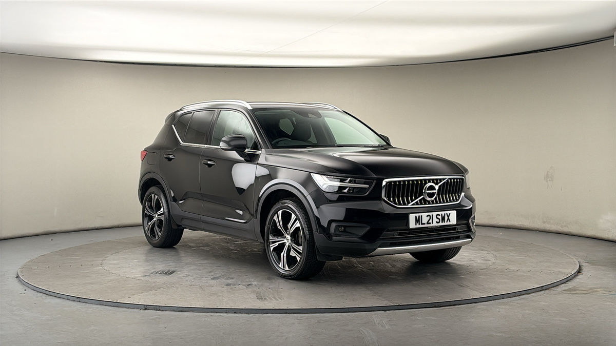 Used Volvo XC40 2021 for sale - 77990350: Photo 1