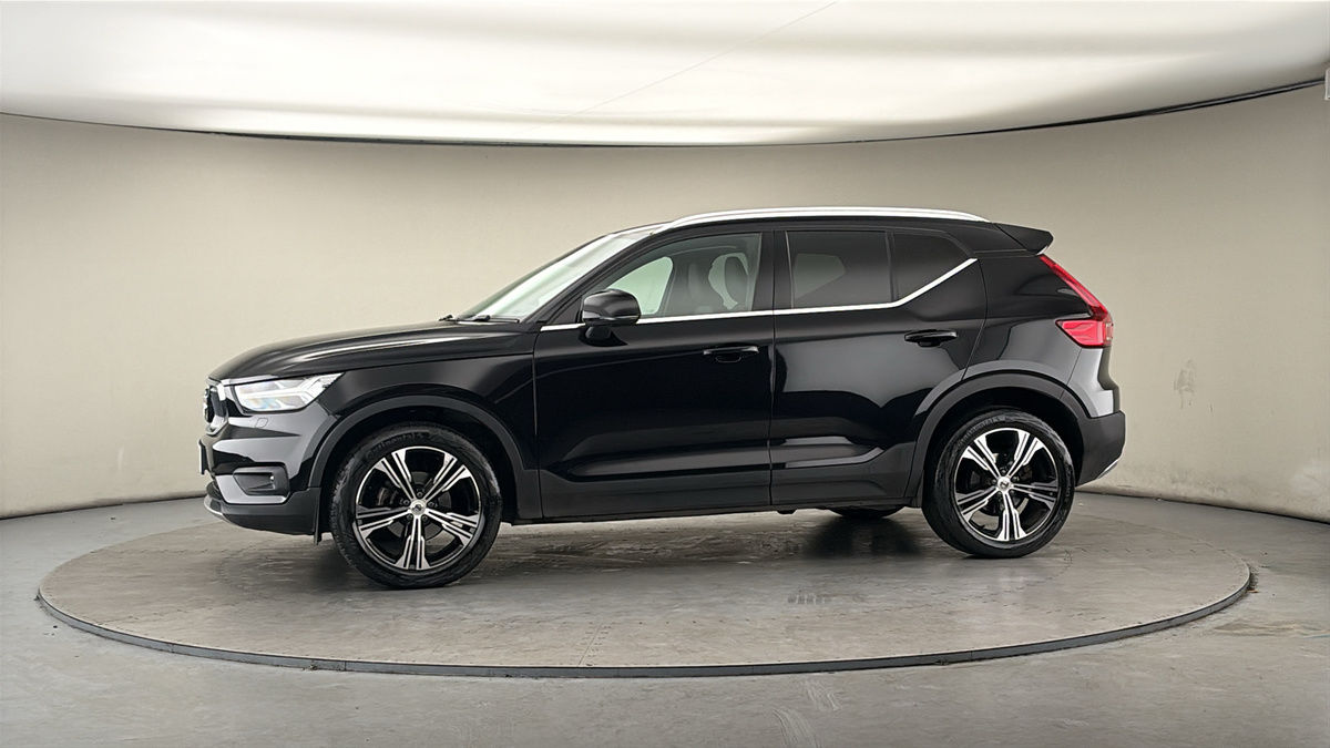 Used Volvo XC40 2021 for sale - 77990350: Photo 28
