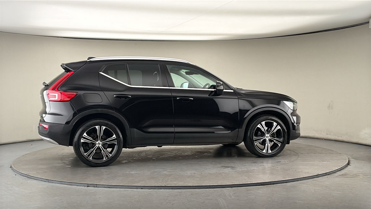 Used Volvo XC40 2021 for sale - 77990350: Photo 37