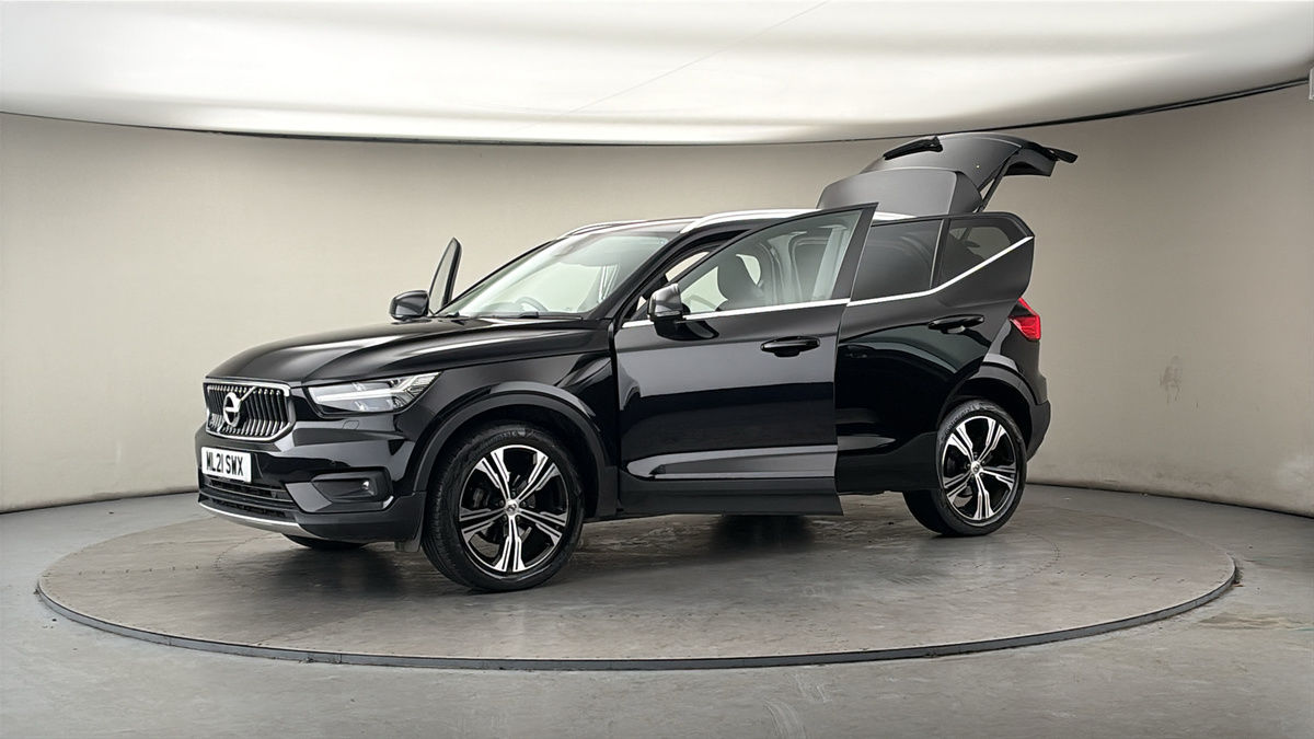 Used Volvo XC40 2021 for sale - 77990350: Photo 48