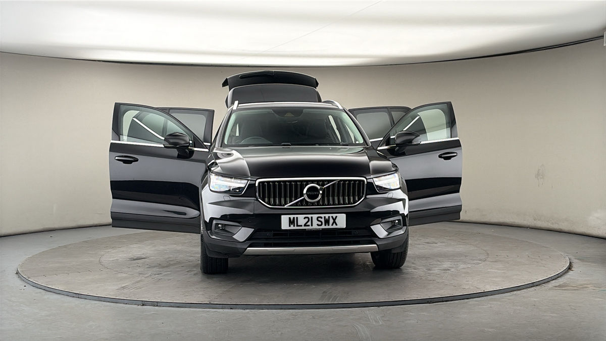 Used Volvo XC40 2021 for sale - 77990350: Photo 51