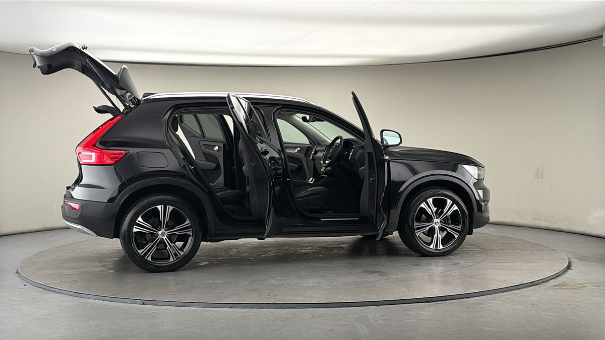 Used Volvo XC40 2021 for sale - 77990350: Photo 56