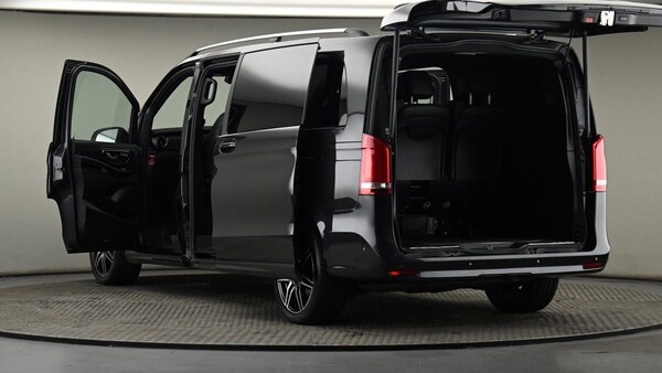 Used Mercedes-Benz V-Class 2023 for sale - 75222094: Photo 29