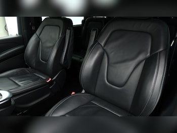 Used Mercedes-Benz V-Class 2023 for sale - 75222094: Photo
