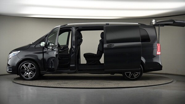 Used Mercedes-Benz V-Class 2023 for sale - 75222094: Photo 51