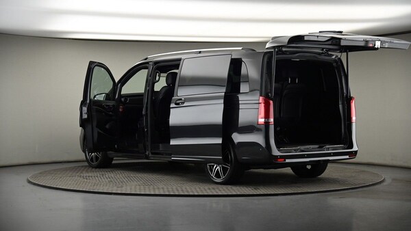 Used Mercedes-Benz V-Class 2023 for sale - 75222094: Photo 53