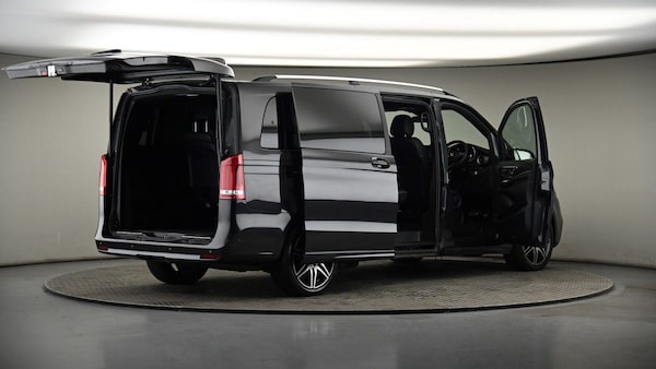 Used Mercedes-Benz V-Class 2023 for sale - 75222094: Photo 56