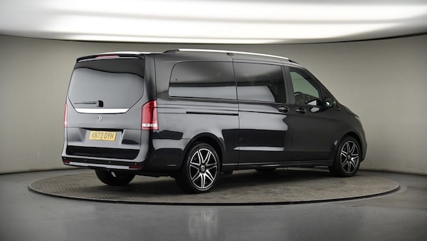 Used Mercedes-Benz V-Class 2023 for sale - 75222094: Photo 7