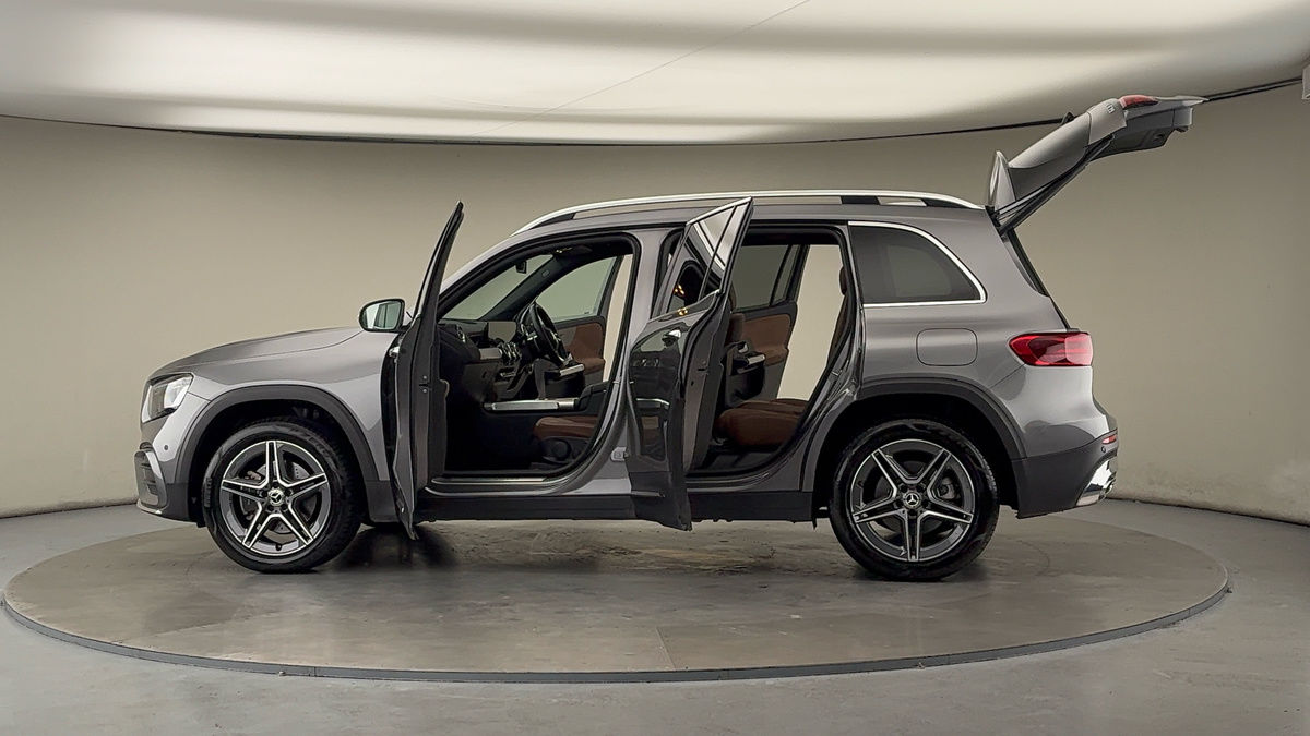 Used Mercedes-Benz GLB 2025 for sale - 76357229: Photo 48