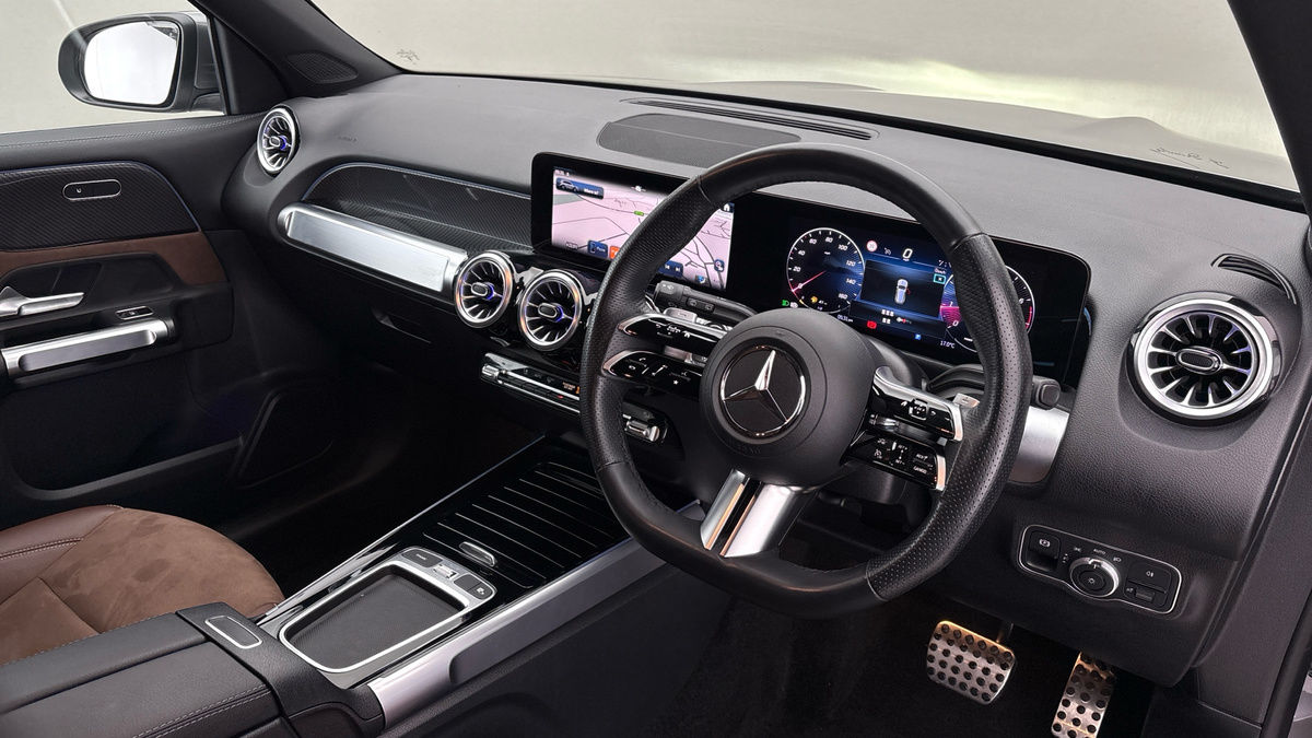 Used Mercedes-Benz GLB 2025 for sale - 76357229: Photo 5