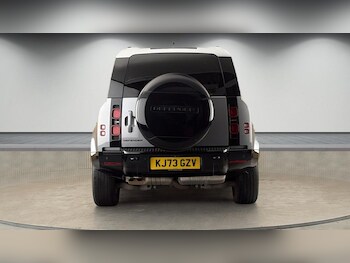 Used Land Rover Defender 110 2024 for sale - 78750071: Photo