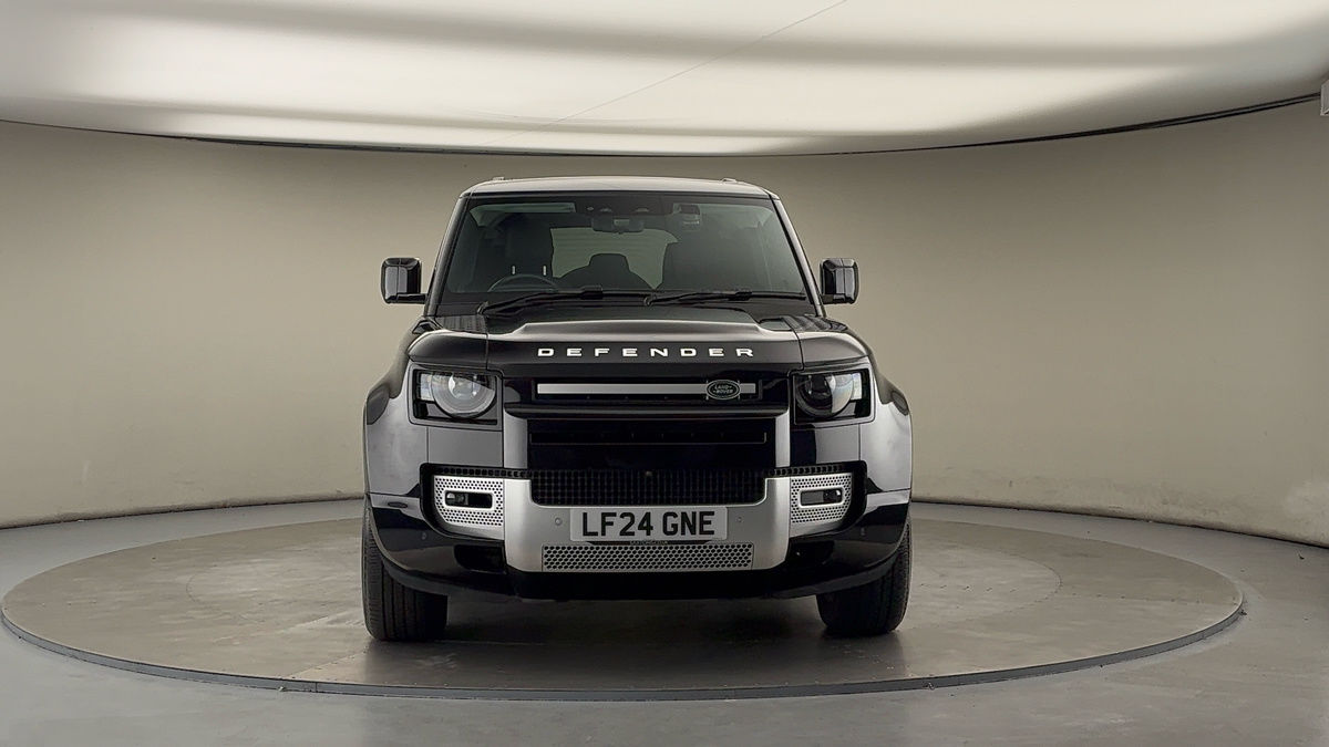 Used Land Rover Defender 110 2024 for sale - 76185923: Photo 32