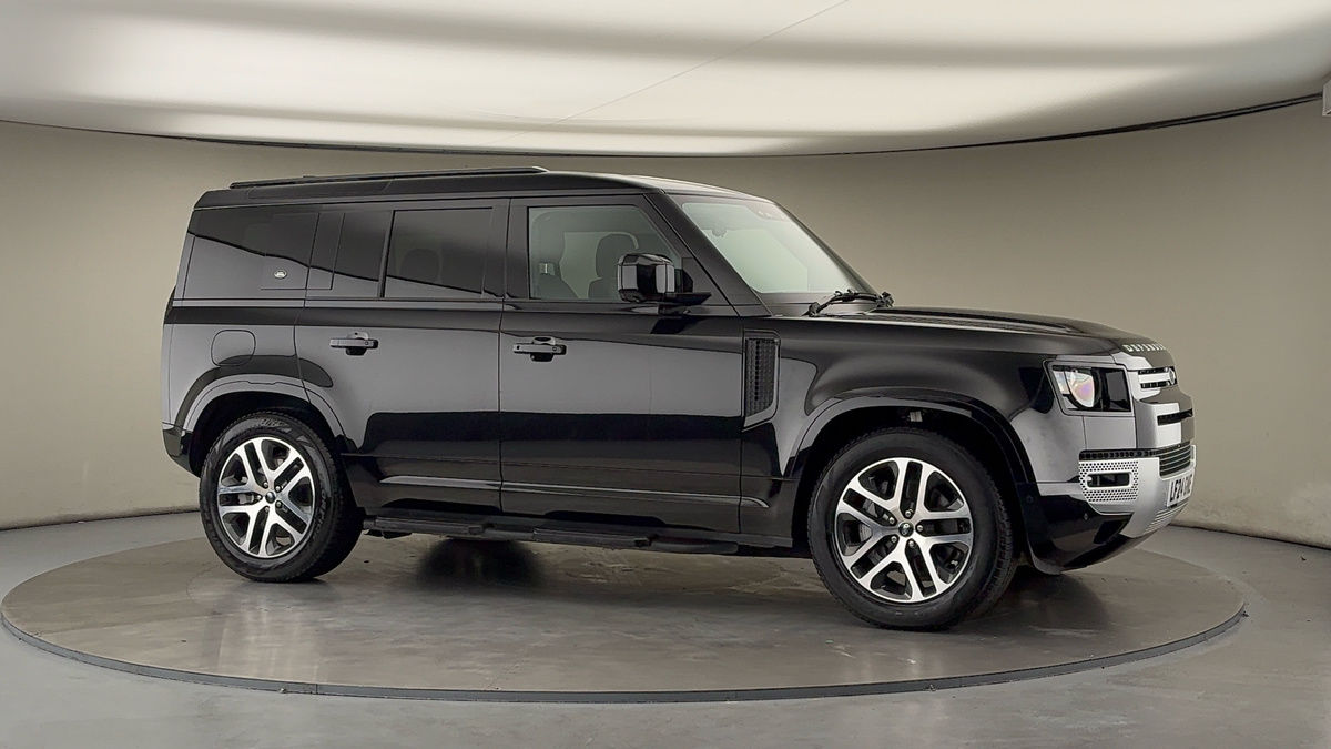 Used Land Rover Defender 110 2024 for sale - 76185923: Photo 35