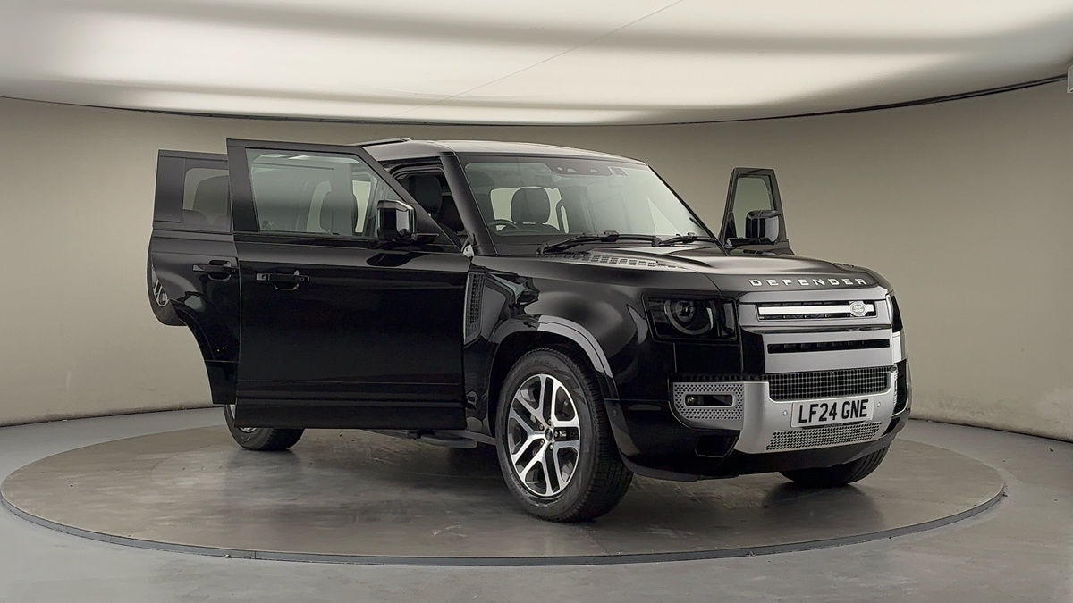 Used Land Rover Defender 110 2024 for sale - 76185923: Photo 53