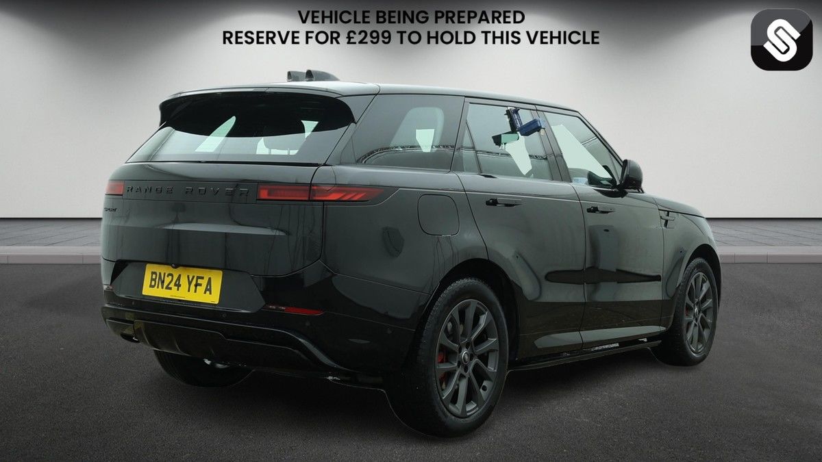Used Land Rover Range Rover Sport 2024 for sale - 78083800: Photo 4