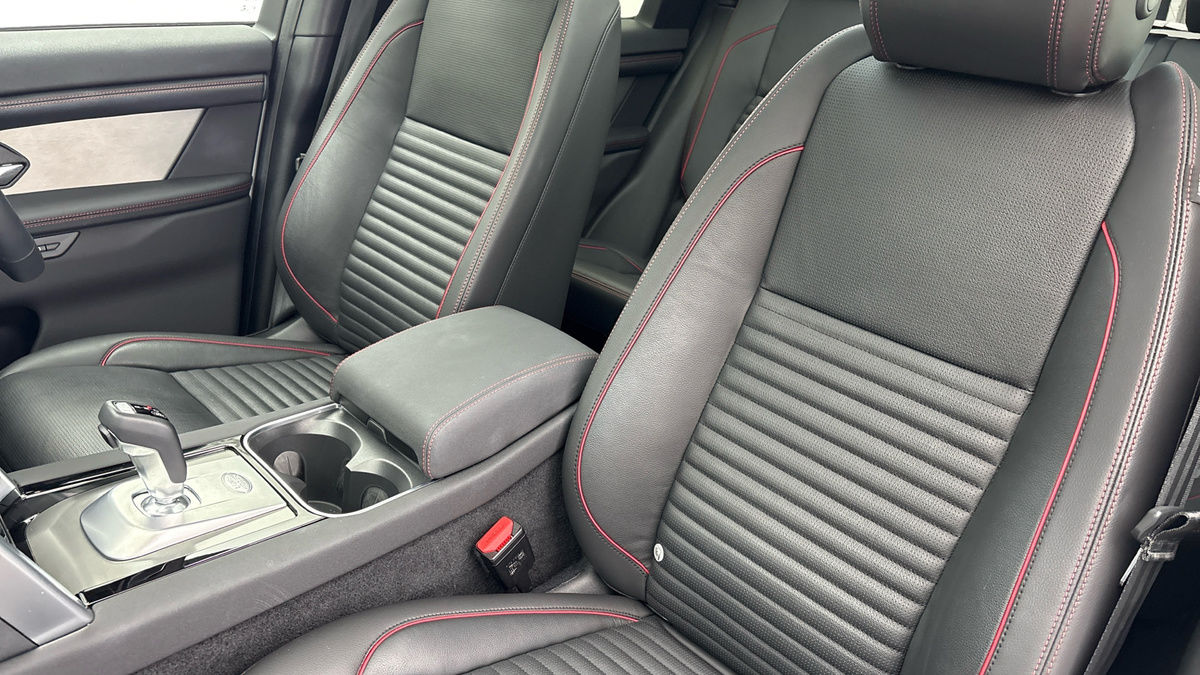 Used Land Rover Discovery Sport 2022 for sale - 75833381: Photo 7