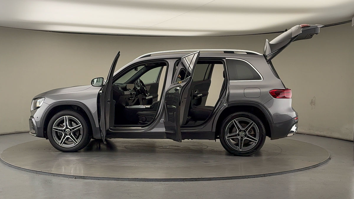 Used Mercedes-Benz GLB 2025 for sale - 76798984: Photo 46