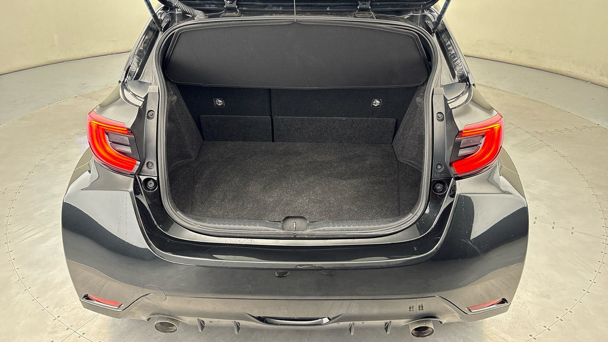 Used Toyota Yaris 2021 for sale - 77572486: Photo 11