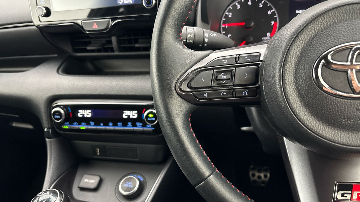 Used Toyota Yaris 2021 for sale - 77572486: Photo 13