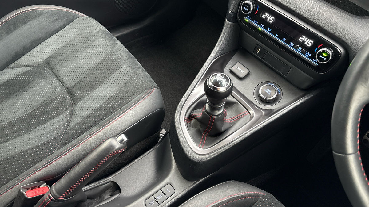 Used Toyota Yaris 2021 for sale - 77572486: Photo 18